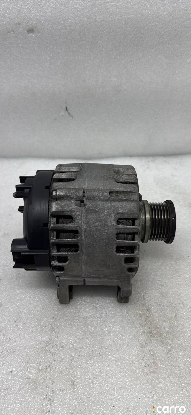 03L903023L Генератор Volkswagen Golf 7 - фото №1