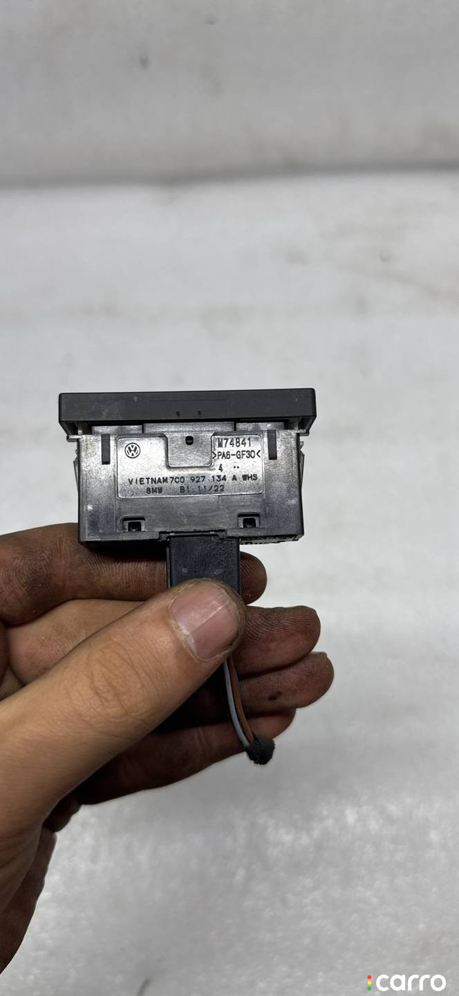 7C0927134A кнопка центрального замка Volkswagen Crafter 2 2022г. - фото №5