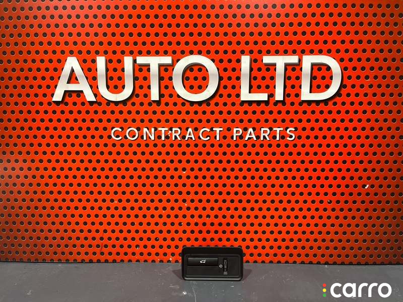 CPLA-11654-CA Кнопка открывания багажника Land Rover Range Rover Sport 2 L494 2015г. - фото №1