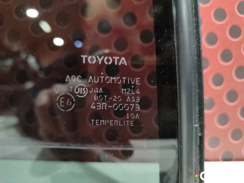 67408-60060 Форточка двери задняя левая Toyota Land Cruiser 2007г. - фото №2