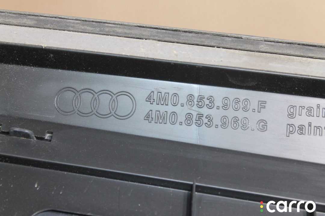 4M0853969GGRU Молдинг двери левый задний Audi Q7 4M 2015г. - фото №2