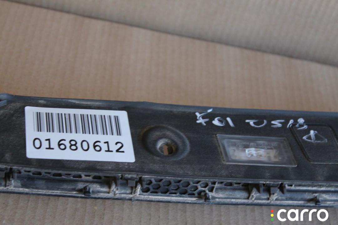 51137194176 Накладка крышки багажника BMW 7 F01 F02 2012г. - фото №4