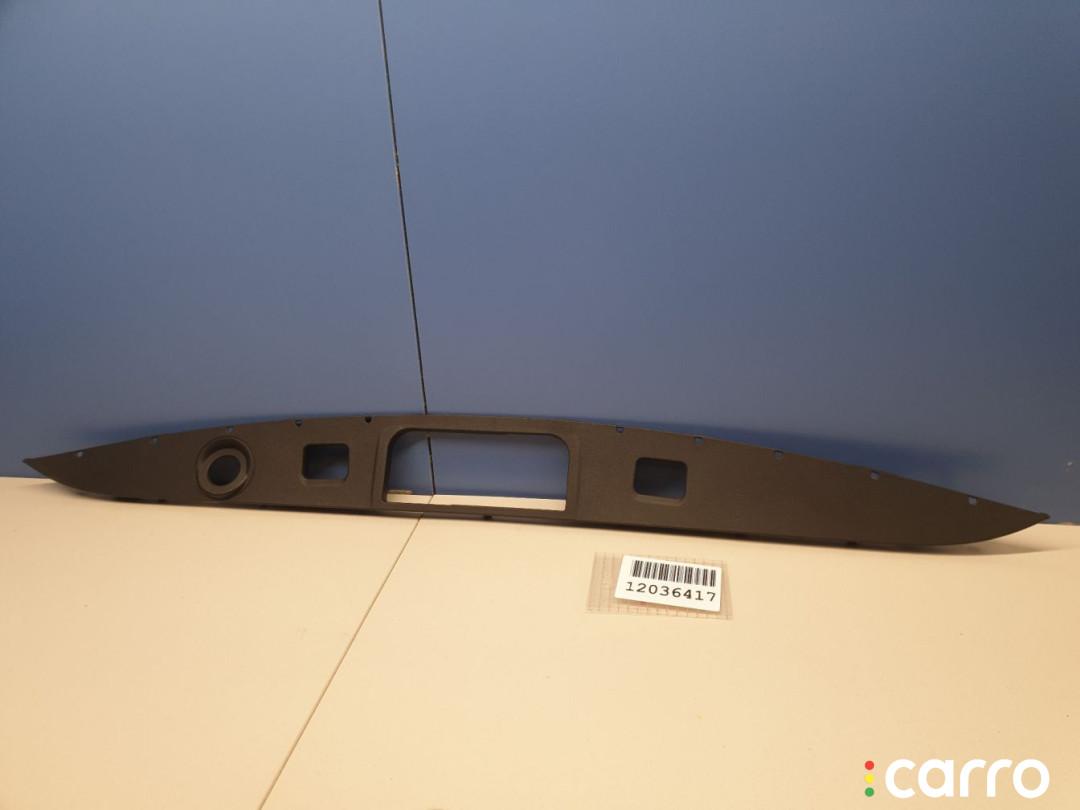 A2137500000 Накладка крышки багажника Mercedes E-klasse W213 2016г. - фото №1