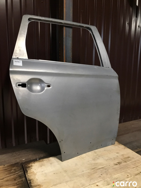 5730B558, MBL1403535R, MBL1604343R, MT2502R, ATP3111041431, OEM0036DZR, STMB53041A1, TCG00798BRR Дверь Mitsubishi Outlander 3 2015г. - фото №2