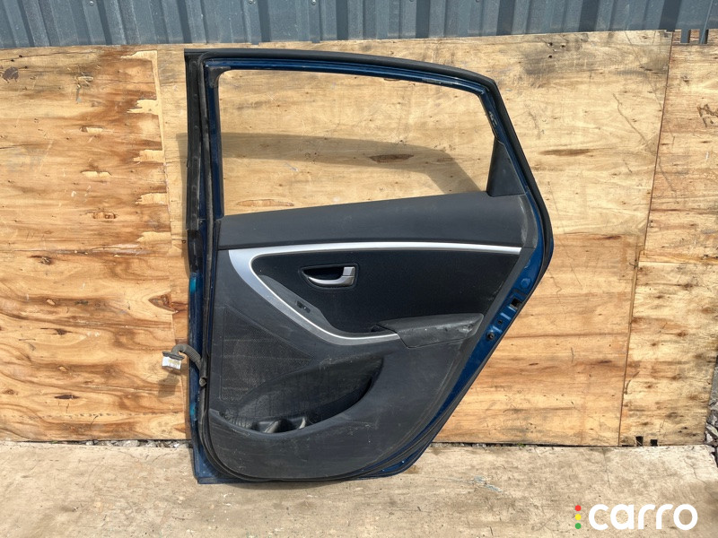 77004A6200, 77004A6000 Дверь Hyundai i30 2011г. - фото №7