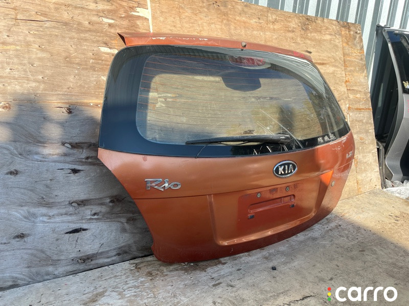 737001G320 Дверь багажника Kia Rio 2 2005г. - фото №5