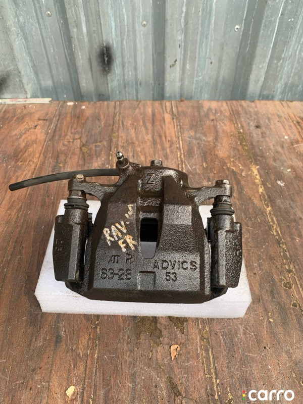4773042090, 4773042091, BC4386, BC2088, 108526, 0175ACA30F, 108091, 0175ACV40F, 108596, BC0559, 0176ACV40F, BC6480, 108261, CRK1060, BCS716, A5R043, SHF31077, CP281, PQ1600394, CTC6304, 45SKV812, ZZXV21641, PBRC313, N1A19776, SG700187, 116CE2497, BNZ1040ZW, DRA23926, 2145266, BP21530, J3222137, ST4773042091, CF190610, 721992, I06615132, 8170344213, ASB27126, HZPTY038, 17241, SG700260, NHG1549, 00X27991, 0174ACV40FKIT, 100A27779, 420101002, 420120910, 777X2235300, 777X32272, 77AK2426, 8910963, 8960132, BA3856, DVBRE883, F83285, KAT20717TOY, MAG0463RK, N55L27396, SG500119, SG700647, SG700889, SGC7412, SMBC710, TBC106, TG4771533340, TG4771552190, X22B0071 Суппорт тормозной Toyota RAV4 2013г. - фото №1