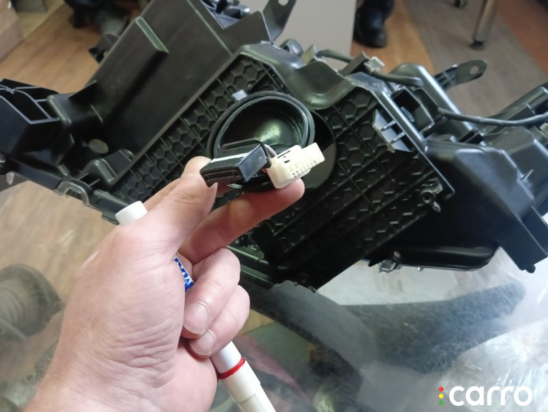 Фара ксенон Toyota Land Cruiser Prado 2009г. - фото №12