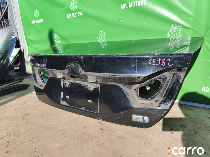 6440133590, 6440133560, 6440133580, 6440106C80, L320212CN058, OEM0054BAG, STTYL60750, TY12613BAY, ATLCM1200, SH000150 Крышка багажника Toyota Camry 2012г. - фото №6