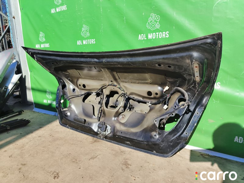 6440133590, 6440133560, 6440133580, 6440106C80, L320212CN058, OEM0054BAG, STTYL60750, TY12613BAY, ATLCM1200, SH000150 Крышка багажника Toyota Camry 2012г. - фото №10