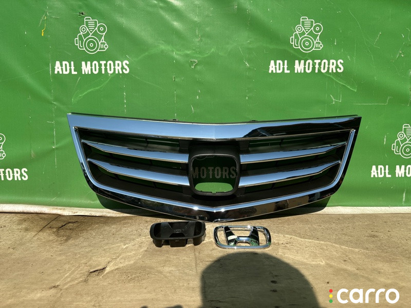 71121TL0G51, 38D105, FLHD83104, STHD29093A0, LORANZ Решетка радиатора Honda Accord 8 2010г. - фото №1