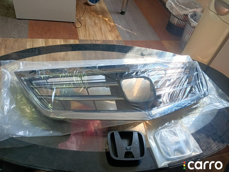 71121TL0G51, 38D105, FLHD83104, STHD29093A0, LORANZ Решетка радиатора Honda Accord 8 2010г. - фото №3