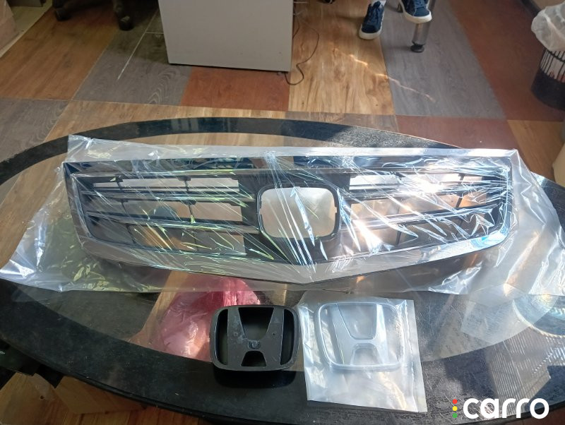 71121TL0G51, 38D105, FLHD83104, STHD29093A0, LORANZ Решетка радиатора Honda Accord 8 2010г. - фото №1