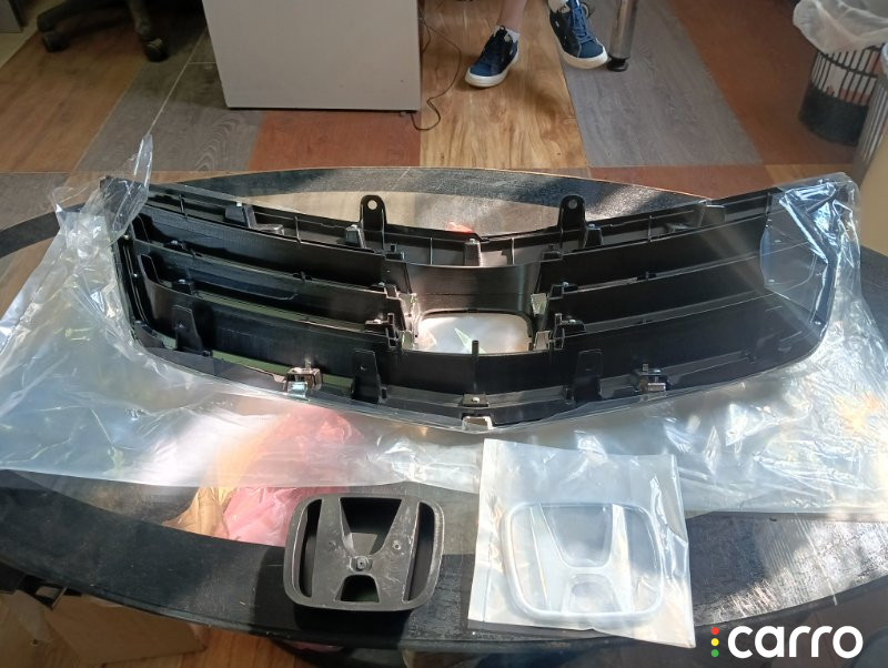 71121TL0G51, 38D105, FLHD83104, STHD29093A0, LORANZ Решетка радиатора Honda Accord 8 2010г. - фото №4