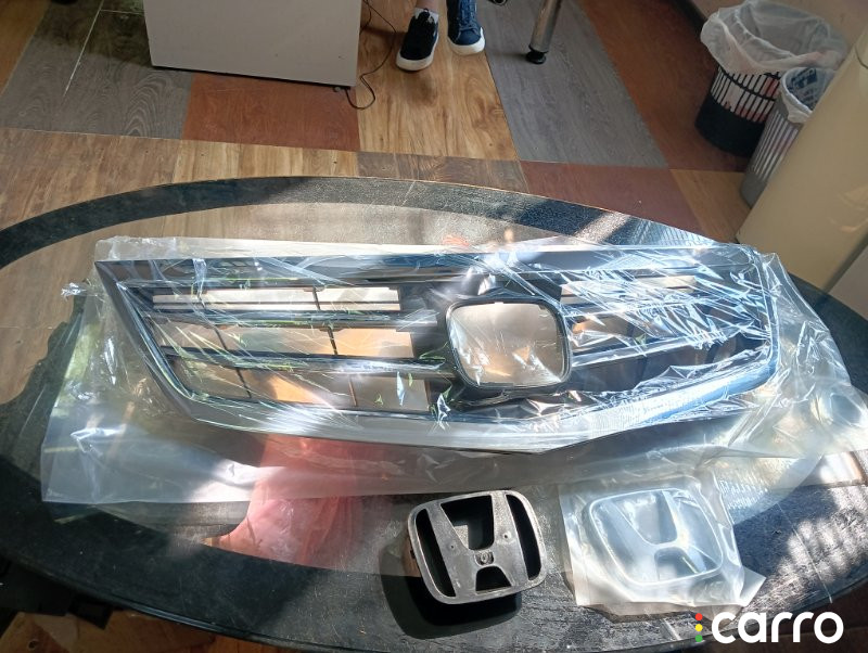 71121TL0G51, 38D105, FLHD83104, STHD29093A0, LORANZ Решетка радиатора Honda Accord 8 2010г. - фото №4