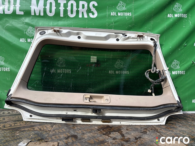 670056A680, 6700560830, 6075160090, 6075160110, 6075160130 Дверь багажника Toyota Land Cruiser 1998г. - фото №7