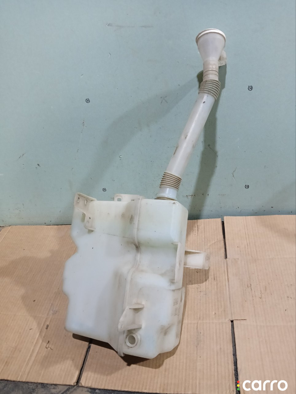 8260A094, 8260A241, MB4374614R, 777B5289, MB4180608L, MB4750610, STMB511010, 167CE2404, 3750100, ASB48576, DRA45376, JH04OLD08030, M8260A094, MB15909, MB19872, MB501017T0000, MBB2013A, MBOTL07880, MITSUBISHI8260A241, N1A41226, OEM0107BO, P100143, PQ6700301, WR196, ZZXV43091 Бачок омывателя Mitsubishi Outlander XL 2009г. - фото №3