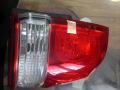 2121, 81561-60750, 8156060750, 123141L, 21219Q7FXAES, 21219Q7LAE, 21219Q7RAE, TY1025B9DE4, TYLAN08740L, NLC4073, 818487E, ST21219Q7L, 5384921, 21219Q7FXAESR, PFEE21219Q7FXAE, PFEE21219Q7FXAES, PFEE21219Q7RD, TYLAN08764BHN, TYLAN08765HN, TY1025B9SE4, OEM8156160750 Фонарь Toyota Land Cruiser 2007г. - фото №5