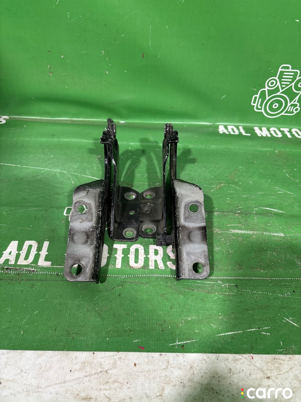 MN175242, MB4183700LE, MB4753710, 850400, 130CE2296, 3750452, AP24MN5, ASB48552, BDO0118112, BT0125R, DE175242MN, DRA45352, GDBT0125R, GRA24MN5, HH080, MB21047AR, MB47537, MB501015H0R00, MBOTL07340R, MI334042R, MU3208R, N1A41202, PQ3000193, STMB51015B1, ZZXV43067 Петля капота Peugeot 4007 2007г. - фото №1