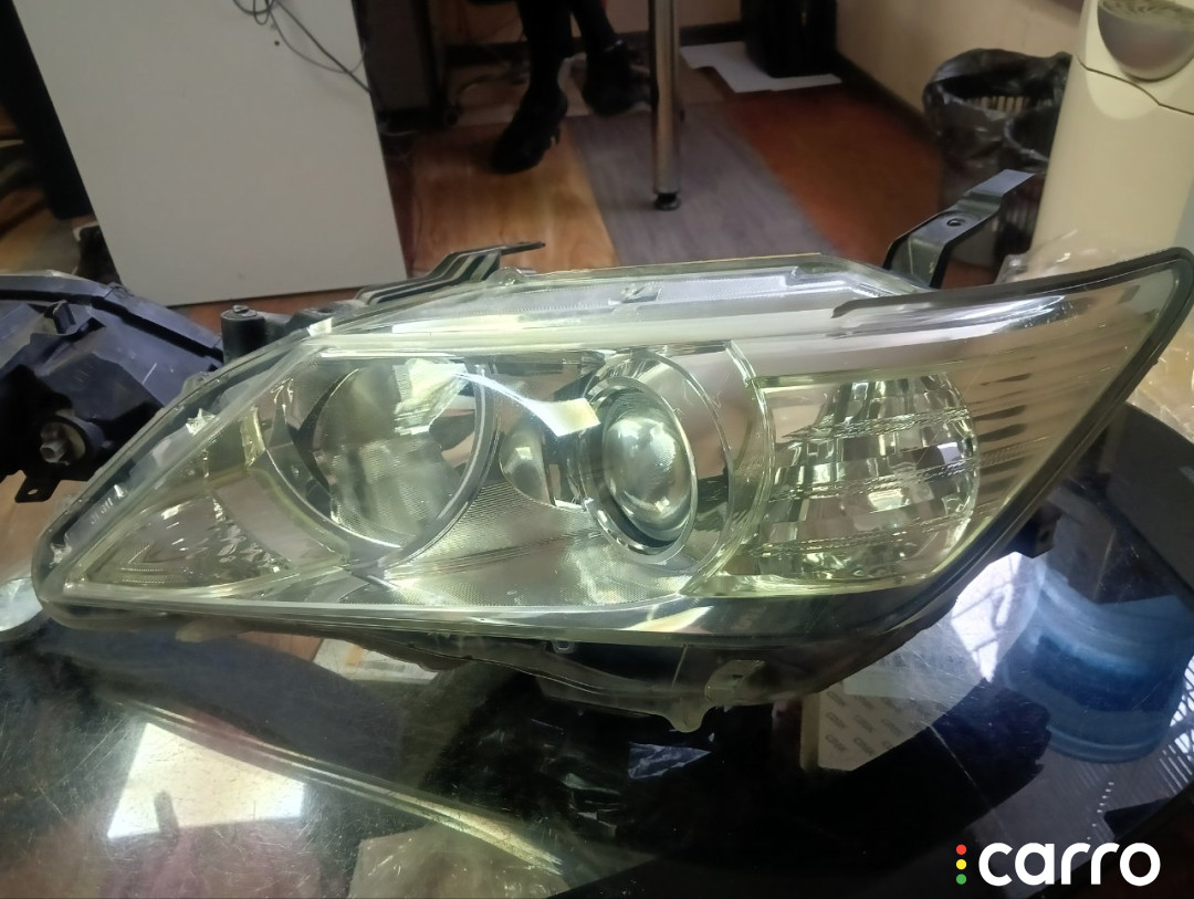 9922681017, 21211Q6RLDEM, 3121198RUS1, 3121198RUS3, 20C987052B, TGHL009R Фара ксенон Toyota Camry 2012г. - фото №1
