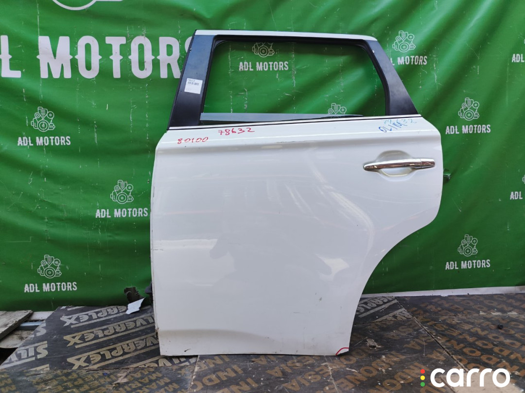 5730B390, 5730B160, MBL1403535R, ST890003, MBL1604343R, M5730B390, MT2502R Дверь Mitsubishi Outlander 3 2012г. - фото №1