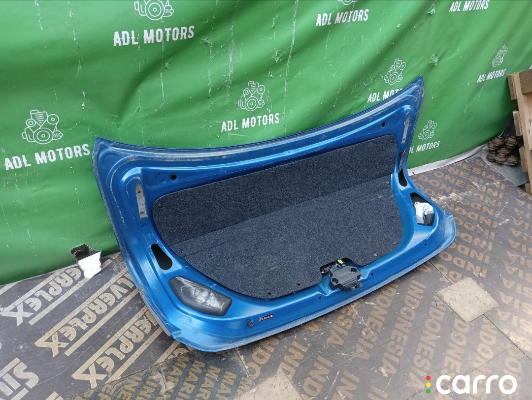 6440112B50, 6440112B30, 6440112C20, 8118700, L021020300, OEM0055BAG, STTY290750, TA03031, TCG00715B, TY12313BAX, TYCRL06600 Крышка багажника Toyota Corolla 2006г. - фото №9