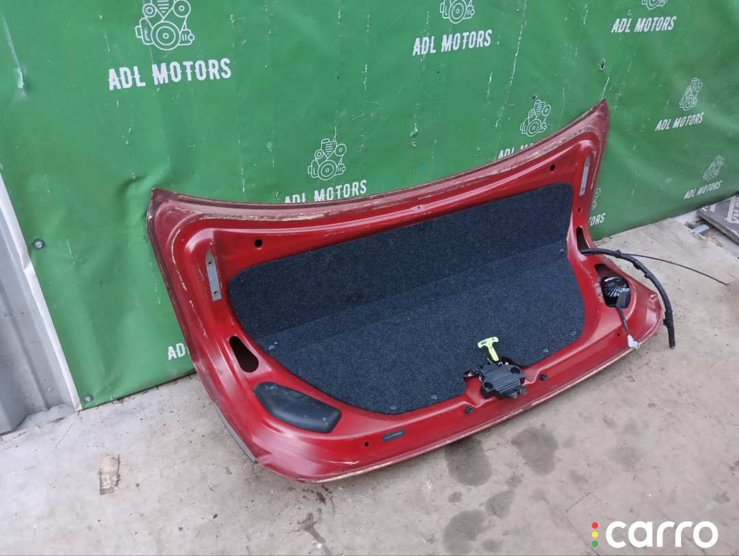 6440112B50, 6440112B30, 6440112C20, 8118700, L021020300, OEM0055BAG, STTY290750, TA03031, TCG00715B, TY12313BAX, TYCRL06600 Крышка багажника Toyota Corolla 2006г. - фото №9
