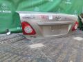 6440112B50, 6440112B30, 6440112C20, 8118700, L021020300, OEM0055BAG, STTY290750, TA03031, TCG00715B, TY12313BAX, TYCRL06600 Крышка багажника Toyota Corolla 2006г. - фото №6