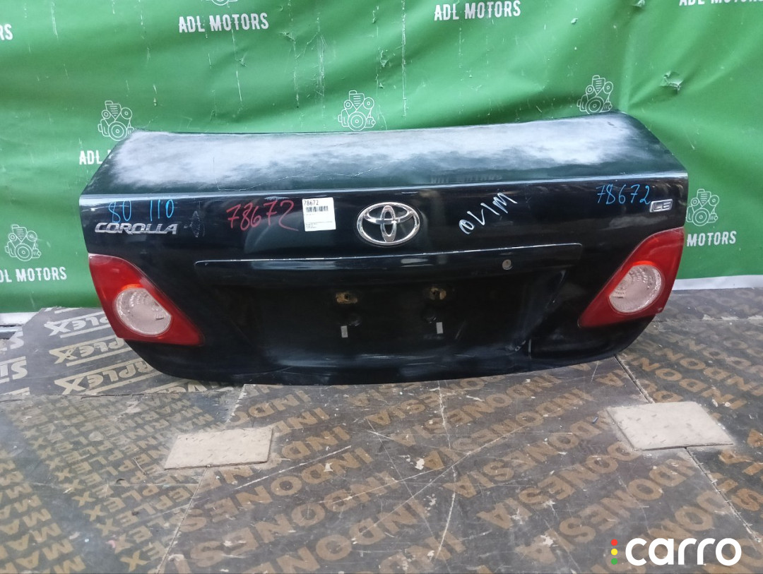 6440112B50, 6440112B30, 6440112C20, 8118700, L021020300, OEM0055BAG, STTY290750, TA03031, TCG00715B, TY12313BAX, TYCRL06600 Крышка багажника Toyota Corolla 2006г. - фото №1