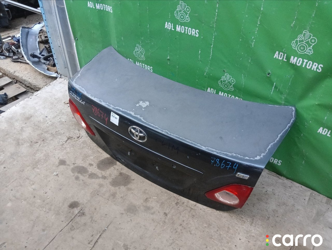 6440112B50, 6440112B30, 6440112C20, 8118700, L021020300, OEM0055BAG, STTY290750, TA03031, TCG00715B, TY12313BAX, TYCRL06600 Крышка багажника Toyota Corolla 2006г. - фото №3