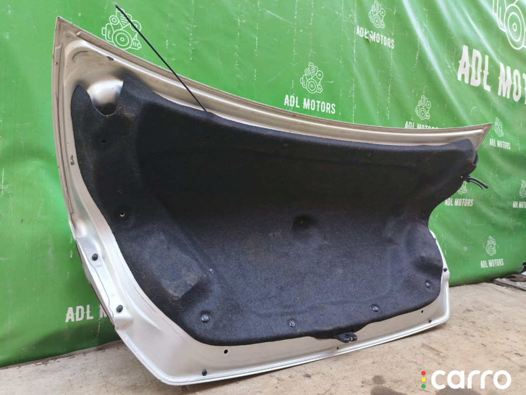 6440133590, 6440133560, 6440133580, 6440106C80, L320212CN058, OEM0054BAG, STTYL60750, TY12613BAY, ATLCM1200, SH000150 Крышка багажника Toyota Camry 2012г. - фото №8