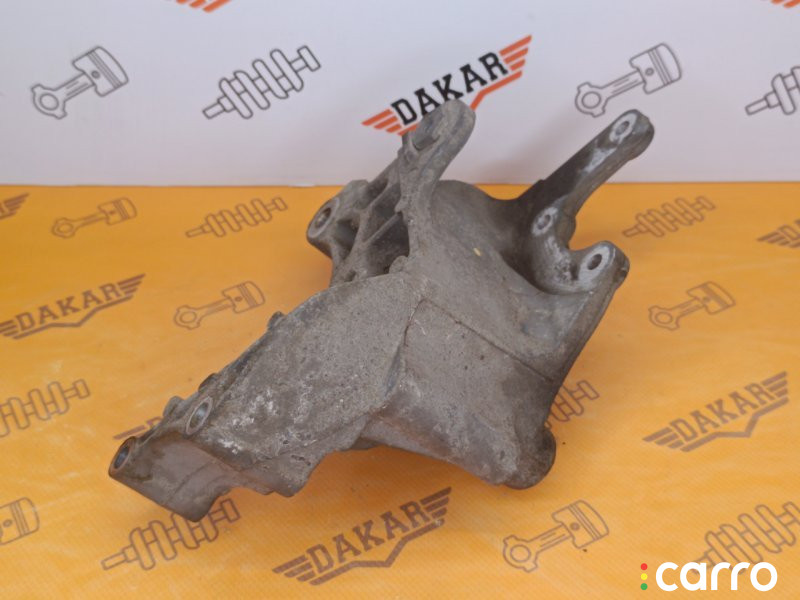 4450A188, 4450A033 кронштейн насоса ГУР Mitsubishi Lancer 2008г. - фото №4