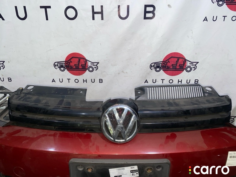 решетка радиатора Volkswagen POLO 2010г. - фото №1