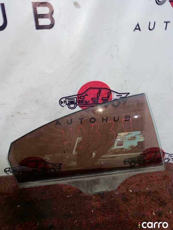 стекло двери Hyundai Sonata YF - фото №1