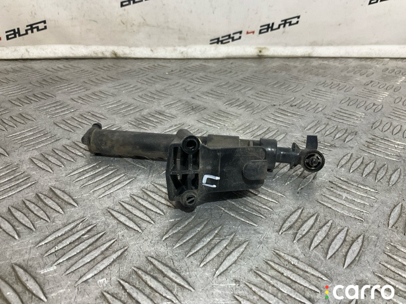 31294104 форсунка омывателя Volvo V50 - фото №1