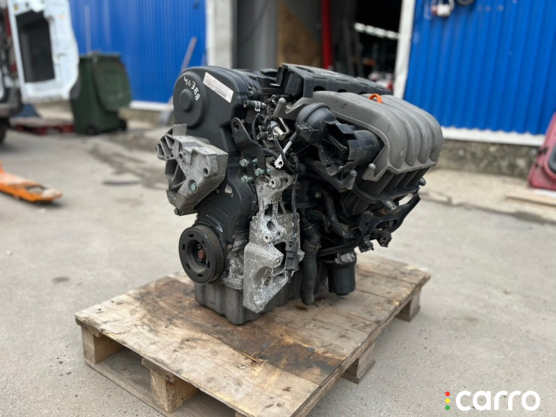 AXW Двигатель AUDI A3 2003г. - фото №4
