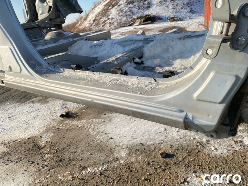6131152080, 4923 порог кузова TOYOTA SIENTA - фото №3