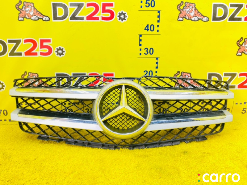 A2078880260, A2048800883 решетка радиатора Mercedes-Benz GLK-CLASS 2010г. - фото №1