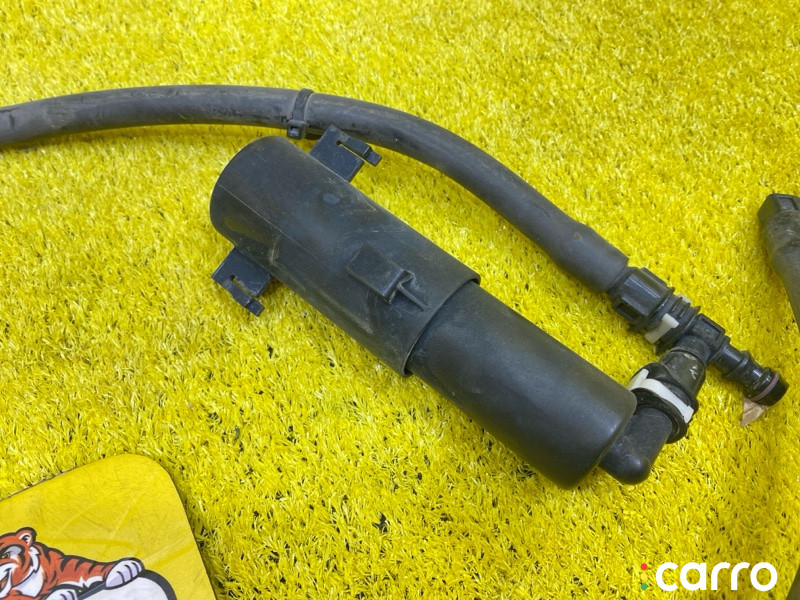 61677173852, 5106 форсунка омывателя фар BMW X5 2008г. - фото №2