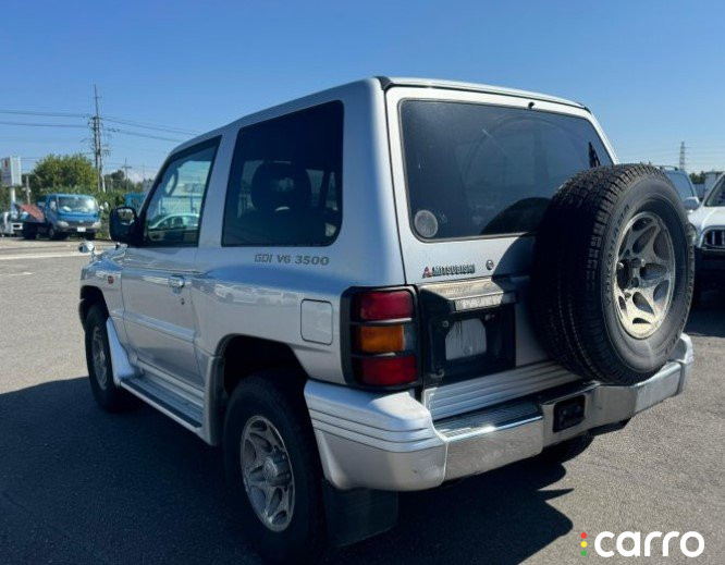 5118, MR356377 бардачок между сиденьями MITSUBISHI PAJERO 1997г. - фото №15