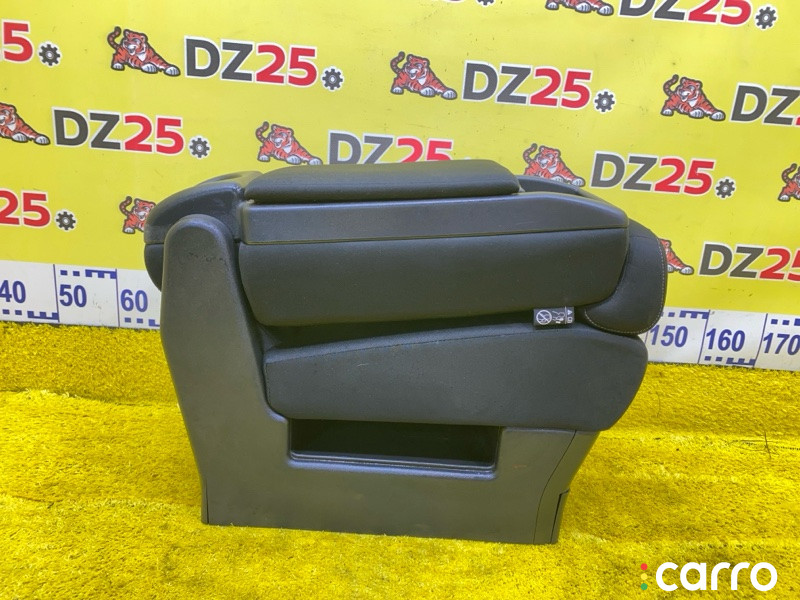 883175TA0A, 5208 бардачок между сиденьями NISSAN SERENA 2017г. - фото №1