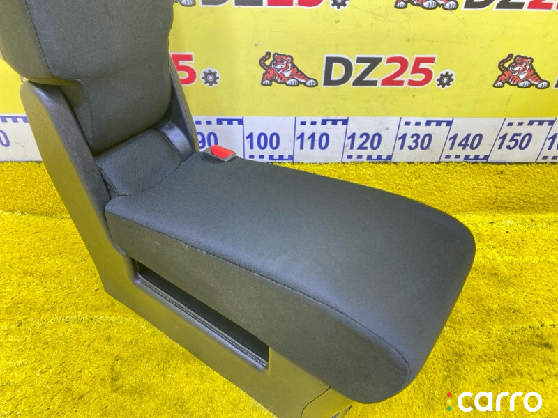 883175TA0A, 5208 бардачок между сиденьями NISSAN SERENA 2017г. - фото №7
