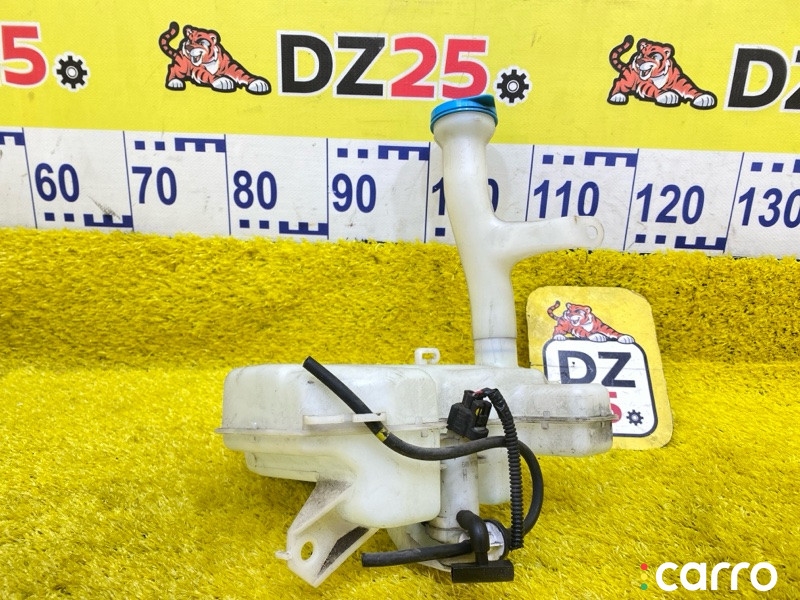 76841T5A003, 76846TF0013, 76805T7A003, 5223 бачок стеклоомывателя HONDA VEZEL - фото №1