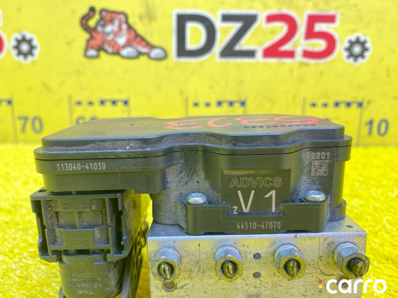 4451047070, 5323, 4405047060 блок abs TOYOTA PRIUS - фото №3