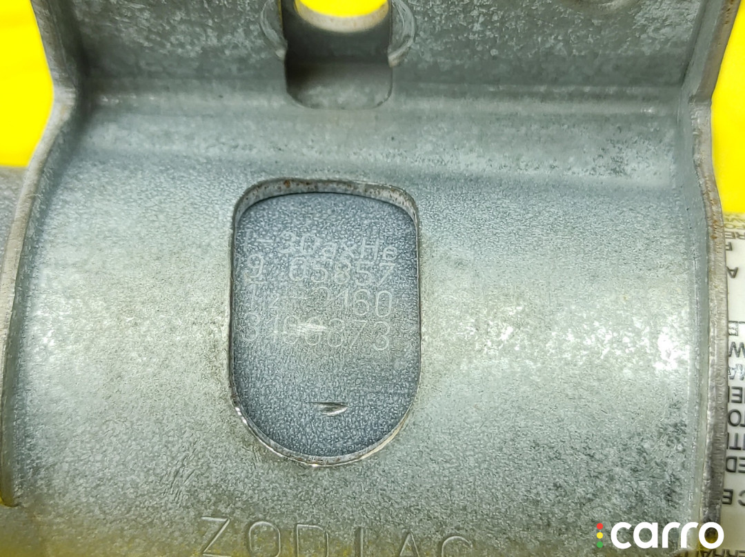 72129147337 Шторка безопасности BMW 525i 2004г. - фото №10