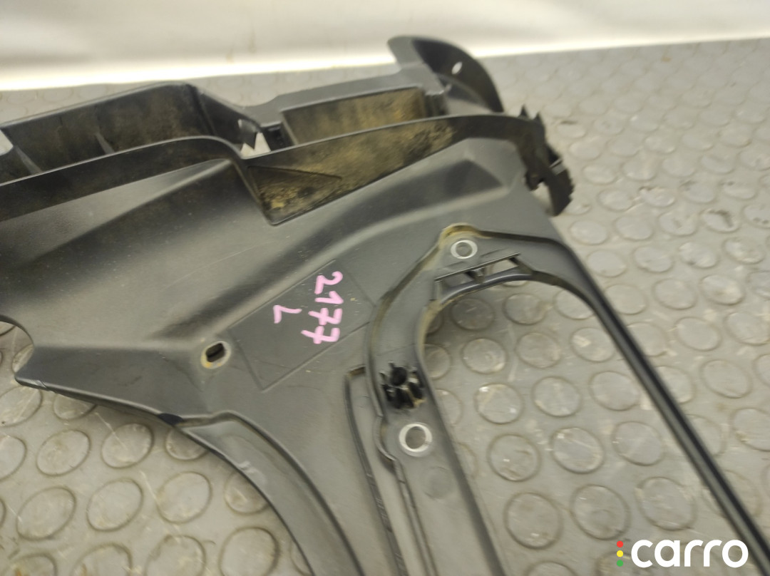 51127167563 Кронштейн фонаря MINI Clubman 2011г. - фото №6