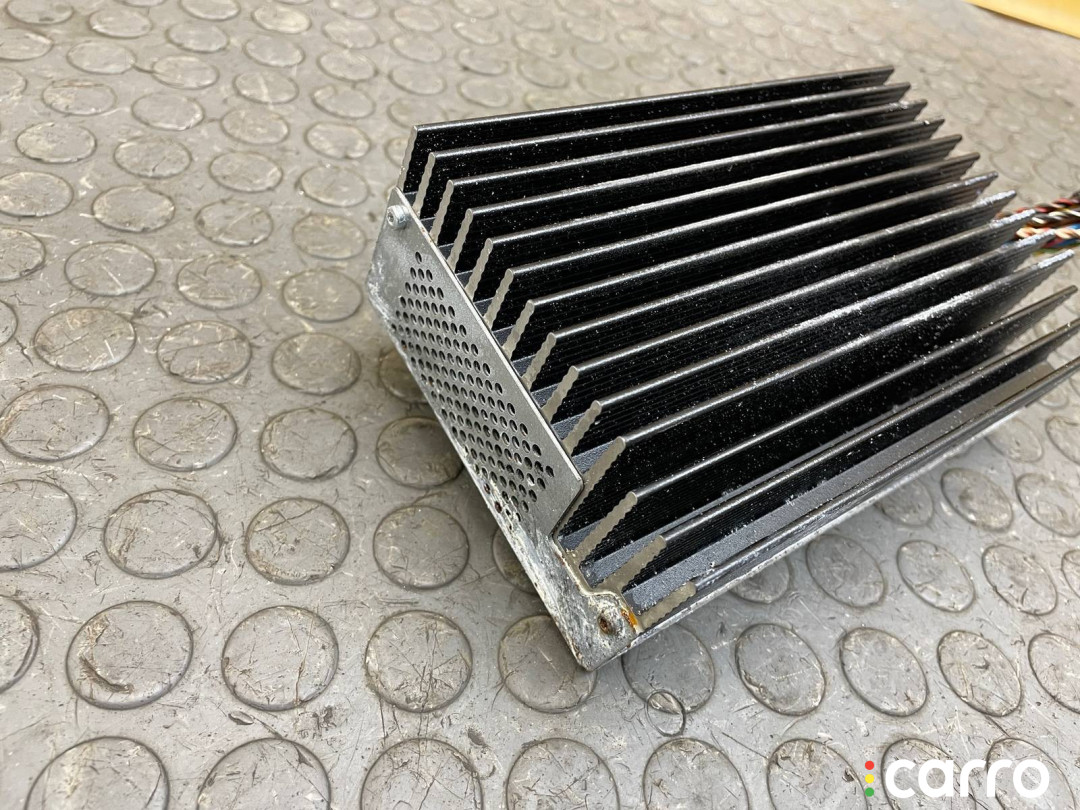 65129226241 Усилитель звука BMW 740i 2009г. - фото №2
