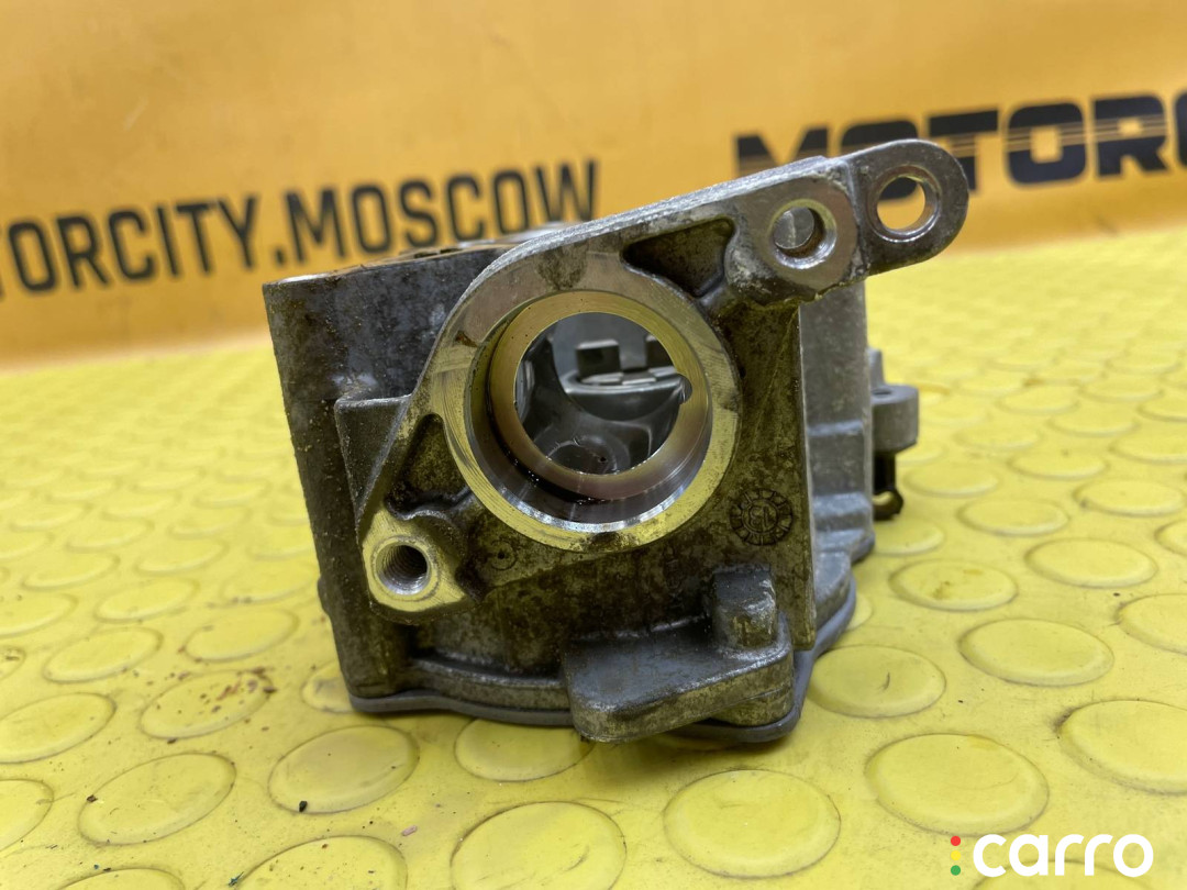 06J145100G Насос вакуумный AUDI Q3 2013г. - фото №6