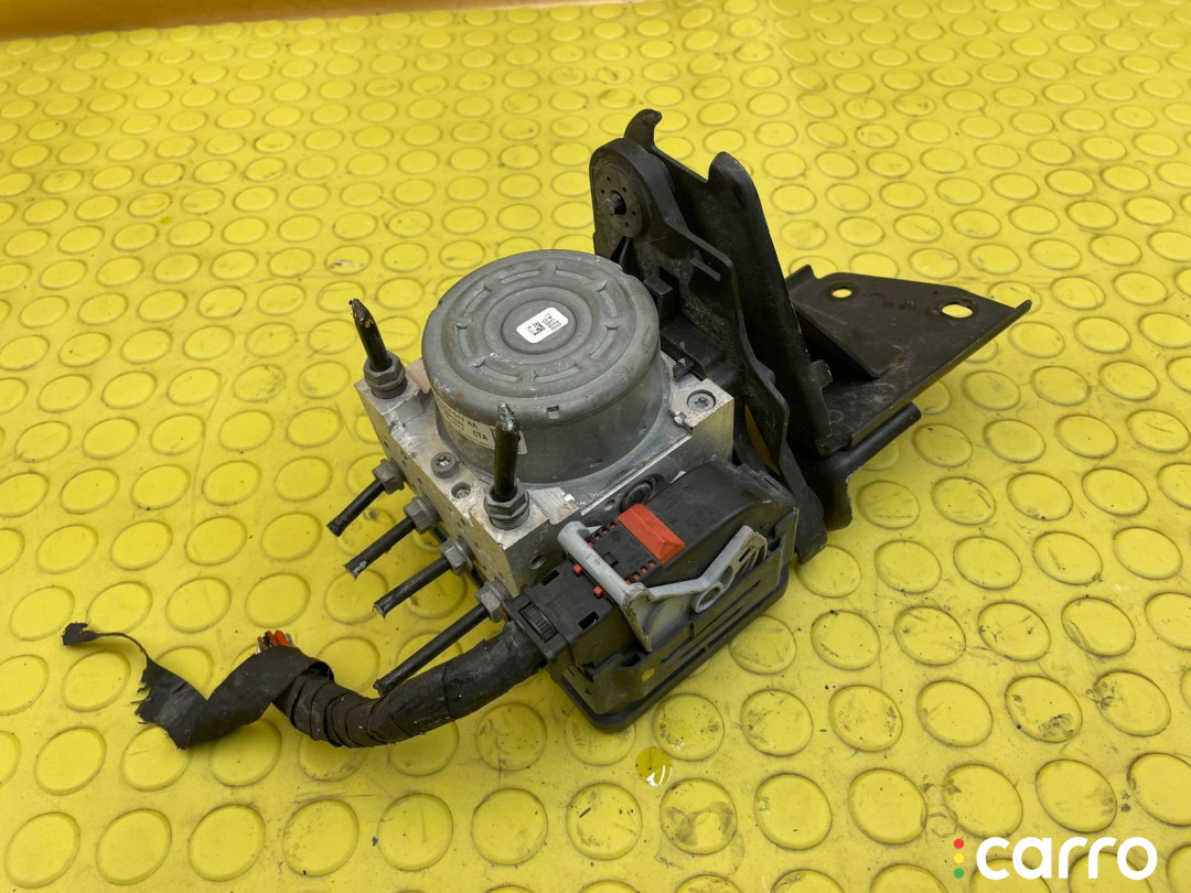 5Q0614517AA Блок ABS AUDI A3 2014г. - фото №1