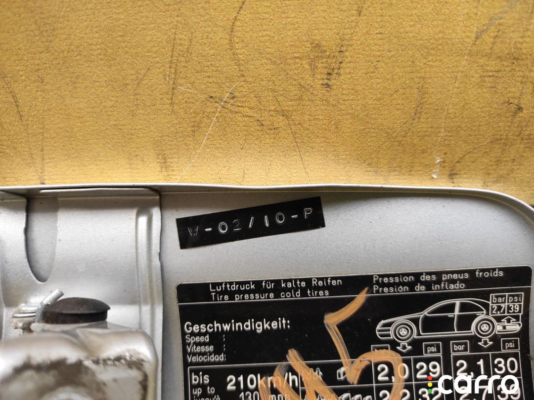 A2207500006 Лючок топливного бака Mercedes-Benz S-Class 2002г. - фото №9